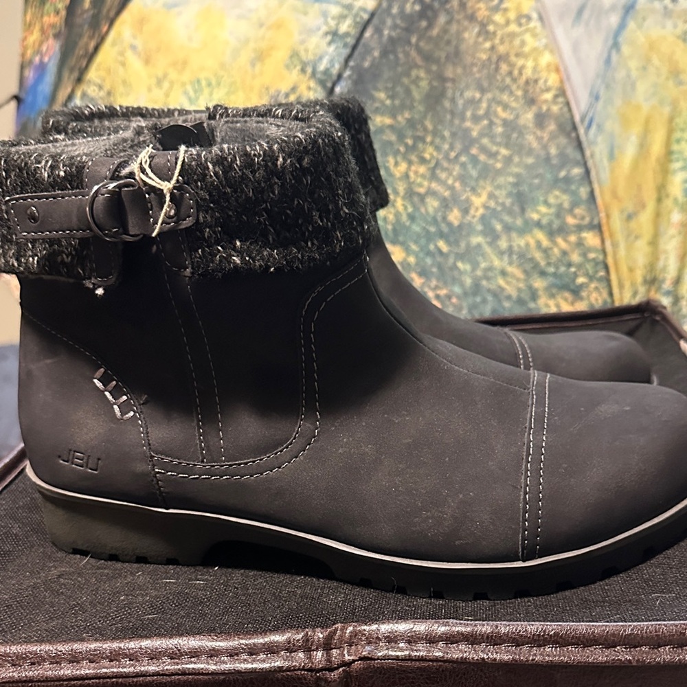 JBL Charcoal Winter Boots with Buckle